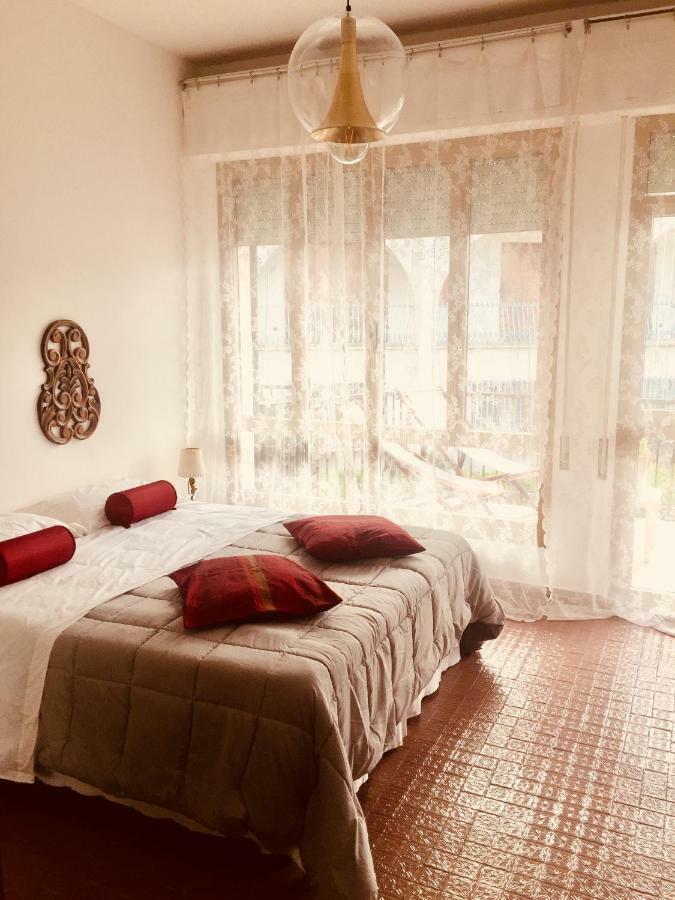 Appartamento Azzurra Salò Esterno foto